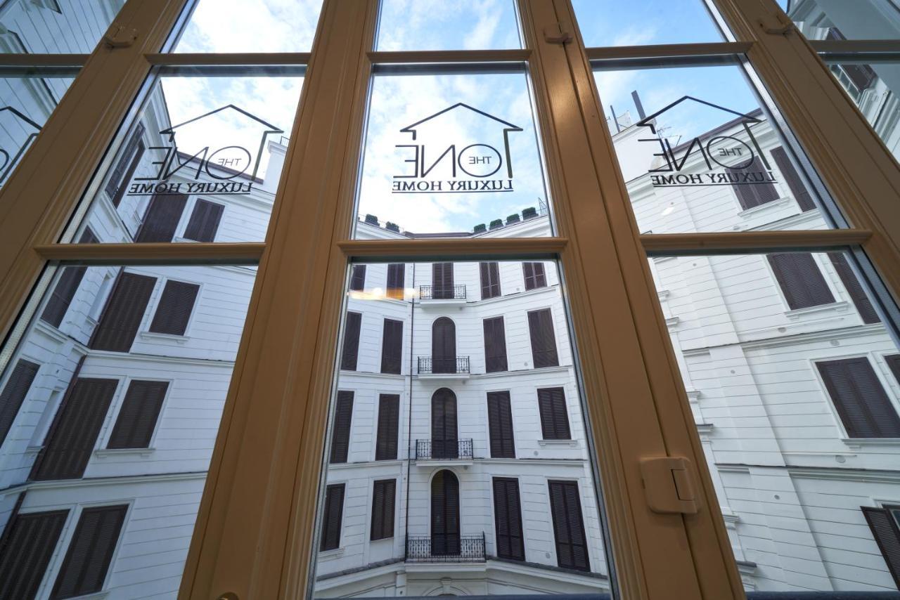 The One Napoli Luxury Apartment エクステリア 写真