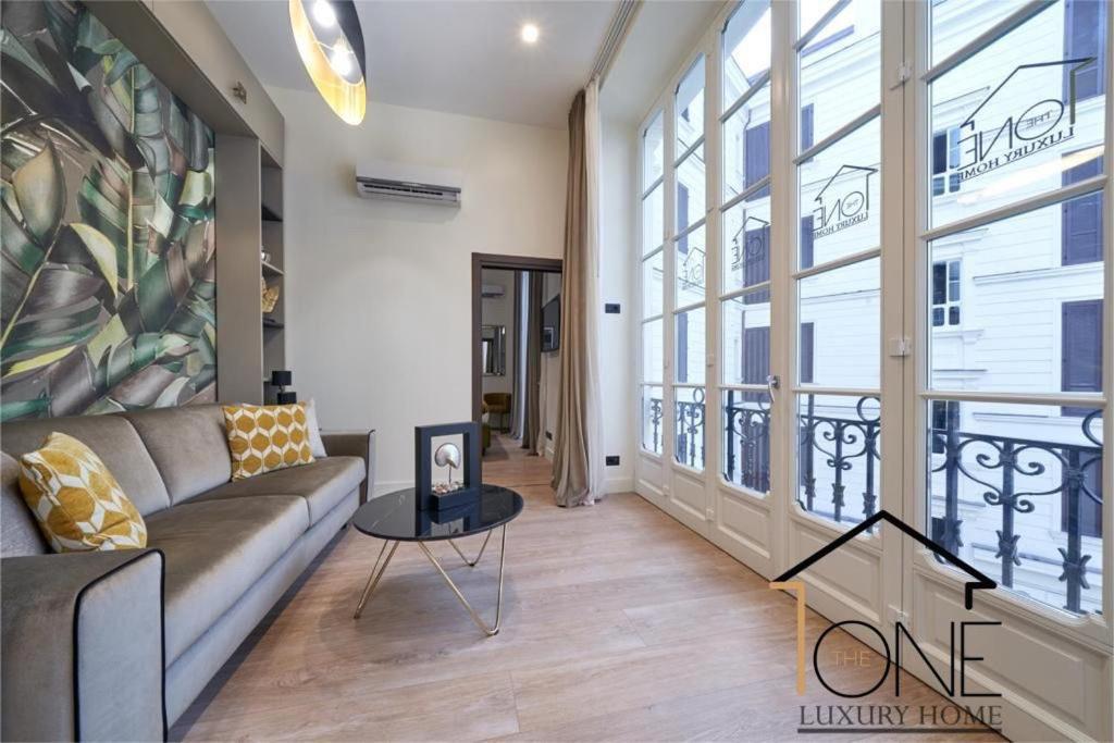 The One Napoli Luxury Apartment エクステリア 写真